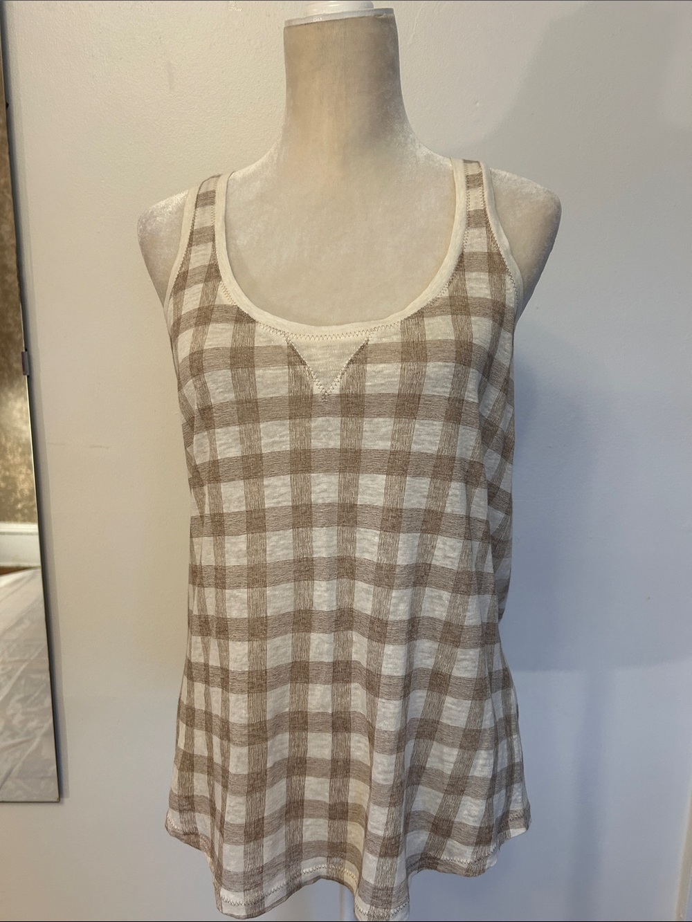 Soft Plaid Sleeveless Chemise - Cream & Tan